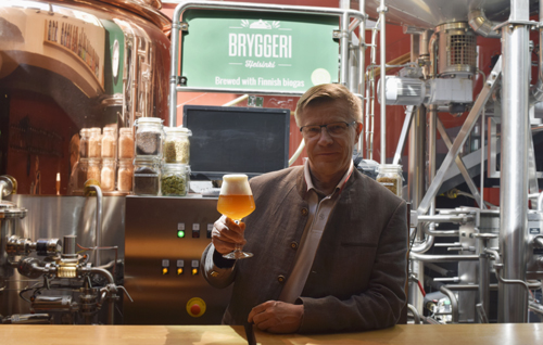 BRYGGERIN DYNAMO, PEKKA KÄÄRIÄINEN TÄYTTI 60 VUOTTA